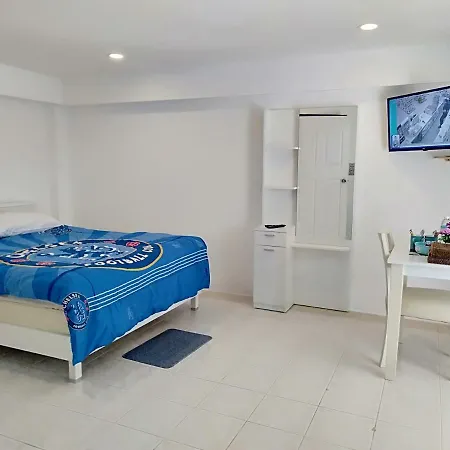 Amy'S Beach Apartments Rayong Exterior photo
